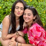 Helly Shah Instagram – Birthdayyy LOVE and HUGS to you crayzieee gurl ❤️💋😘🧿 @tanyasharma27 ✨🧚‍♀️