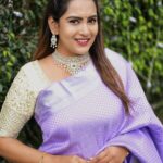 Himaja Instagram - 💜💜 Saree @riyu_label Jewellery @jpjewellery_collections3023 #sareelove #jewellery