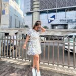 Hina Khan Instagram - Oh darling, I am a soft lover and a wild wanderer.. #wanderlust #thailandtravel #wanderer #globetrotter #travelphotography
