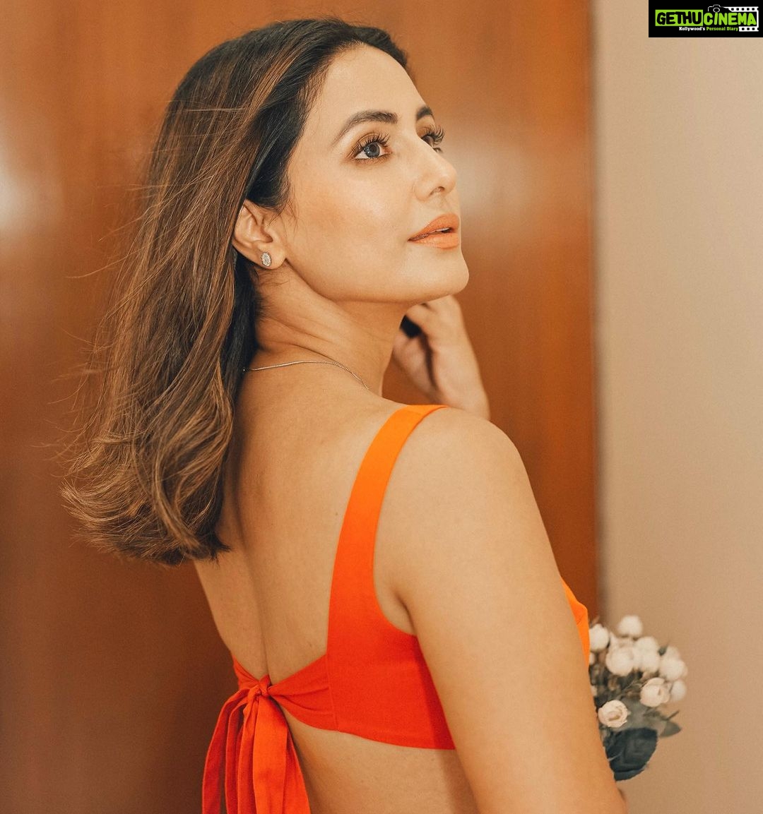 Hina Khan Instagram - Can you see it in my eyes, yes, I am a mess.. HOT MESS 🔥