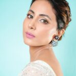 Hina Khan Instagram -