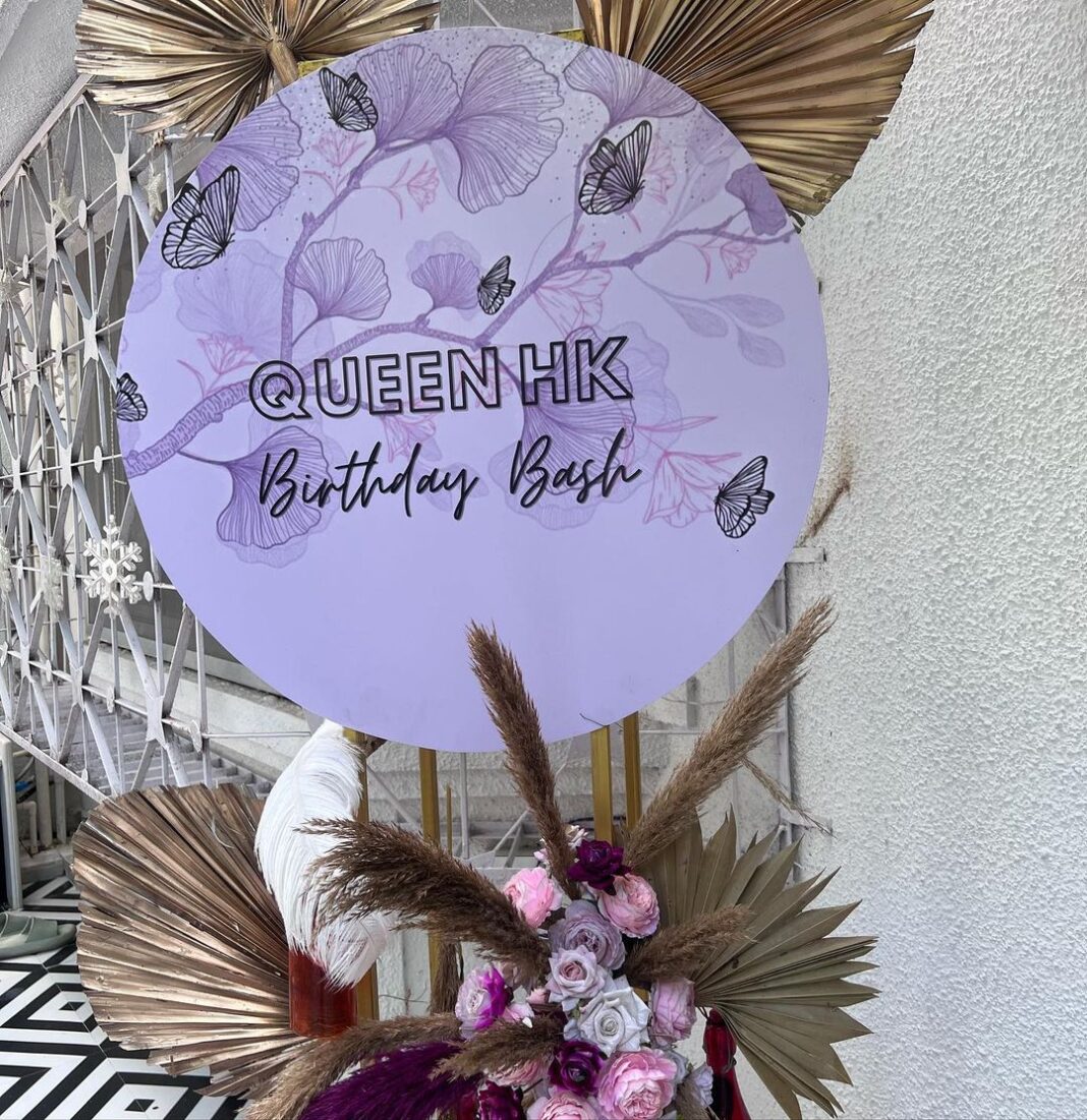 Hina Khan Instagram - This is what I loved the most about today .. How thoughtful of you guys 😇 Because of you I found my Guardian Angel showing his protection over and around me .. like always and I hope forever! #DaddysStrongGirl #HappyBirthdayToMe #Gratitude 🙏🏻🧿🧿🧿