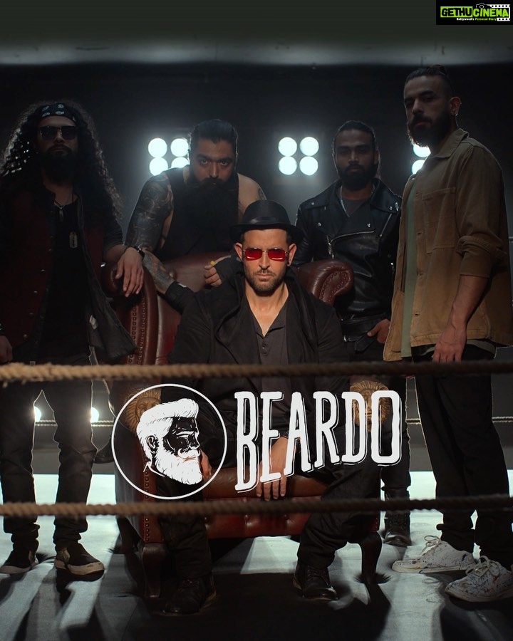 Hrithik Roshan Instagram - Anyone can grow a beard, not everyone can be a #BEARDO ! 🔥 @beardo.official #DilSeBeardo #BeBeardo