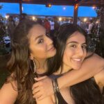 Huma Qureshi Instagram - My cutie on set today @simarbhatia18 Bringing us love & luck … @mesunnysingh photobombs 🤪