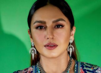 Huma Qureshi Instagram - Dreams 🪶 #Maharani #promotions Styled by : @sanamratansi Assisted by : @nirikshapoojary_ Outfit : @rishiandvibhuti Jewellery : @sangeetaboochra @aquamarine_jewellery Footwear : @monrowshoes Photographer : @kkarmaa.studio Make Up : @ajayvrao721 Hair : @susanemmanuelhairstylist