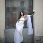 Ishita Dutta Instagram – The white wedding Part 1 🤍

Styled by: @styleitupbyaashna 
Shot by: @iamtauseefs 

Outfit: @tarjanikeshari_label 
Necklace Set: @nivi_accessories 

HMU: @makeup_by_neha_ansari