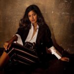 Ishita Dutta Instagram - Wake up, kick ass, Repeat Styling & Concept: @styleitupbyaashna Photography: @kalyaam_ HMU: @makeupbyheenal Jewellery: @fashionjewellery_21 Blazer: @kiroshe_india White collar shirt: @daisydaysbysonia Black striped pants: @cameo_store_official Studio: @studio211mumbai