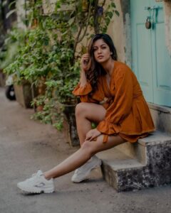 Ishita Dutta Instagram - Take me as I am or watch me as I go.... 📸 @dieppj Wearing @shopstyleash