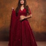 Ishita Dutta Instagram – ❤️❤️❤️

@theweddingmaantra  @gaarimasinha
Styled by @arzookapoor21
Outfit @Sunehreeofficial
Makeup @nainaartistrymakeover
Hair @amuthevar@makeupbygarry
Jewellery @nehalullajewellery
Photographer @akshayphotoartist 
@shimmerentertainment
Location @studio211mumbai