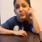 Ishita Dutta Instagram - 👫🏻 Pintu asks a question and guess what Pinky replies 🙈 😂🤣 @vatsalsheth . #Gujarati #gujaratijokes #gujjujokes #comedy #funnyvideos #jokes #comedyvideos #couplecomedy #pinkyaurpintu #ishitadutta #vatsalsheth