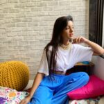Ishita Dutta Instagram - Wake up 🧡 dress up 💙 make up 💜 cheer up ❤️
