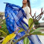 Ishita Dutta Instagram - 💙💙💙 Wearing @thebiglittletextileco Earrings @bloombysushmita_ 📸 @vatsalsheth