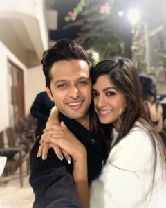 Ishita Dutta Instagram - Happy happy birthday my friend my love my life....❤️ Can never express in words what you mean to me n how much I love you.. Happy bday vatty 😘😘😘 @vatsalsheth