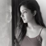 Ishita Dutta Instagram - #captionthis 🖤