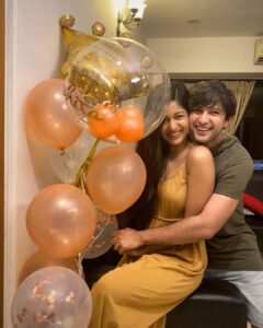 Ishita Dutta Instagram - Thanku everyone for all the warm bday wishes... and thanku @vatsalsheth for making it so so special... I love u ❤️❤️❤️
