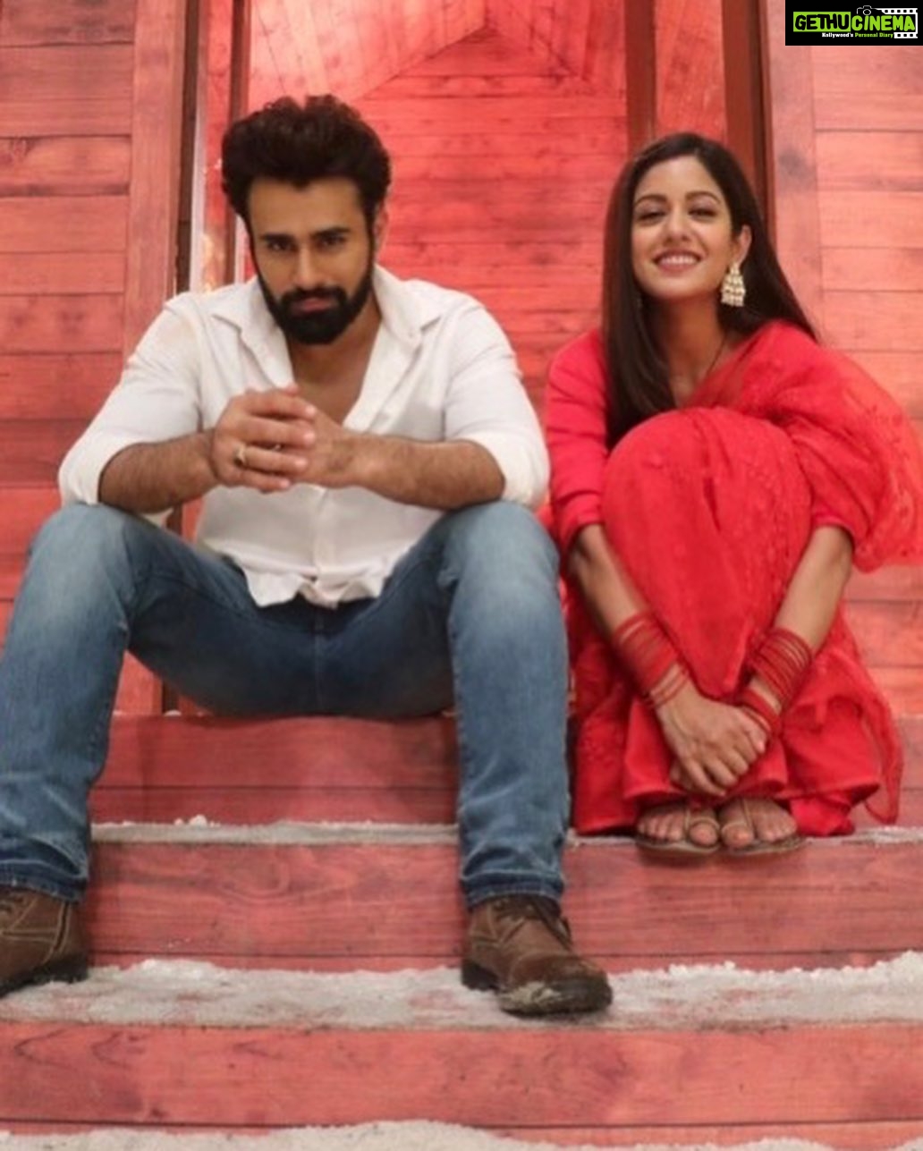 Ishita Dutta Instagram - To the most fun loving, down to earth, chilled out, talented friend/insta Photograper/caption expert π very very very Happy Birthday π₯³ π₯€πΊ Wish you all the happiness and have a great day.... please eat an entire cake from my side..... πππ @pearlvpuri