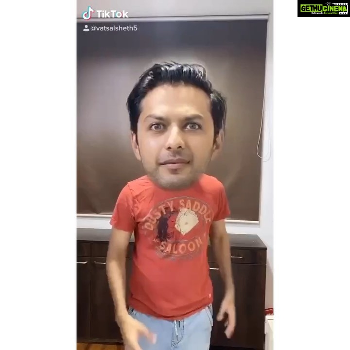 Ishita Dutta Instagram - Gujju Ben vs Gujju Bhai 🥊🥊 @vatsalsheth