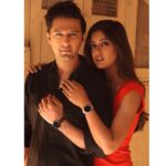 Ishita Dutta Instagram - This Valentine’s day make it extra special with this cute I love you engraved bracelet from @danielwellington. Also, pair the bracelet with this fab watch. You can also use my code "ISHIDS" for an addition 15% benefit on your purchase  #DanielWellington #fromDWwithlove
