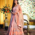 Ishita Dutta Instagram - 🌸🌸🌸 Wearing @jiyabyveerdesign
