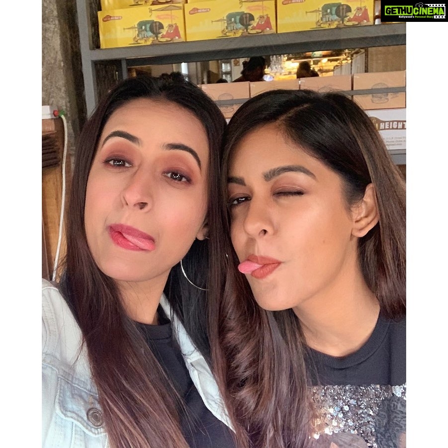 Ishita Dutta Instagram - There are friends, There is family and then there are friends that become family... ❤️❤️❤️ @priyakhurana2310 #bffforlife