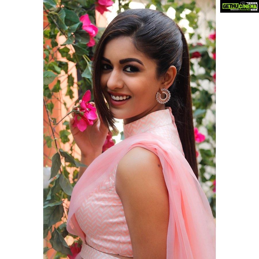 Ishita Dutta Instagram - 🌸🌸🌸 Styled by @devikamm