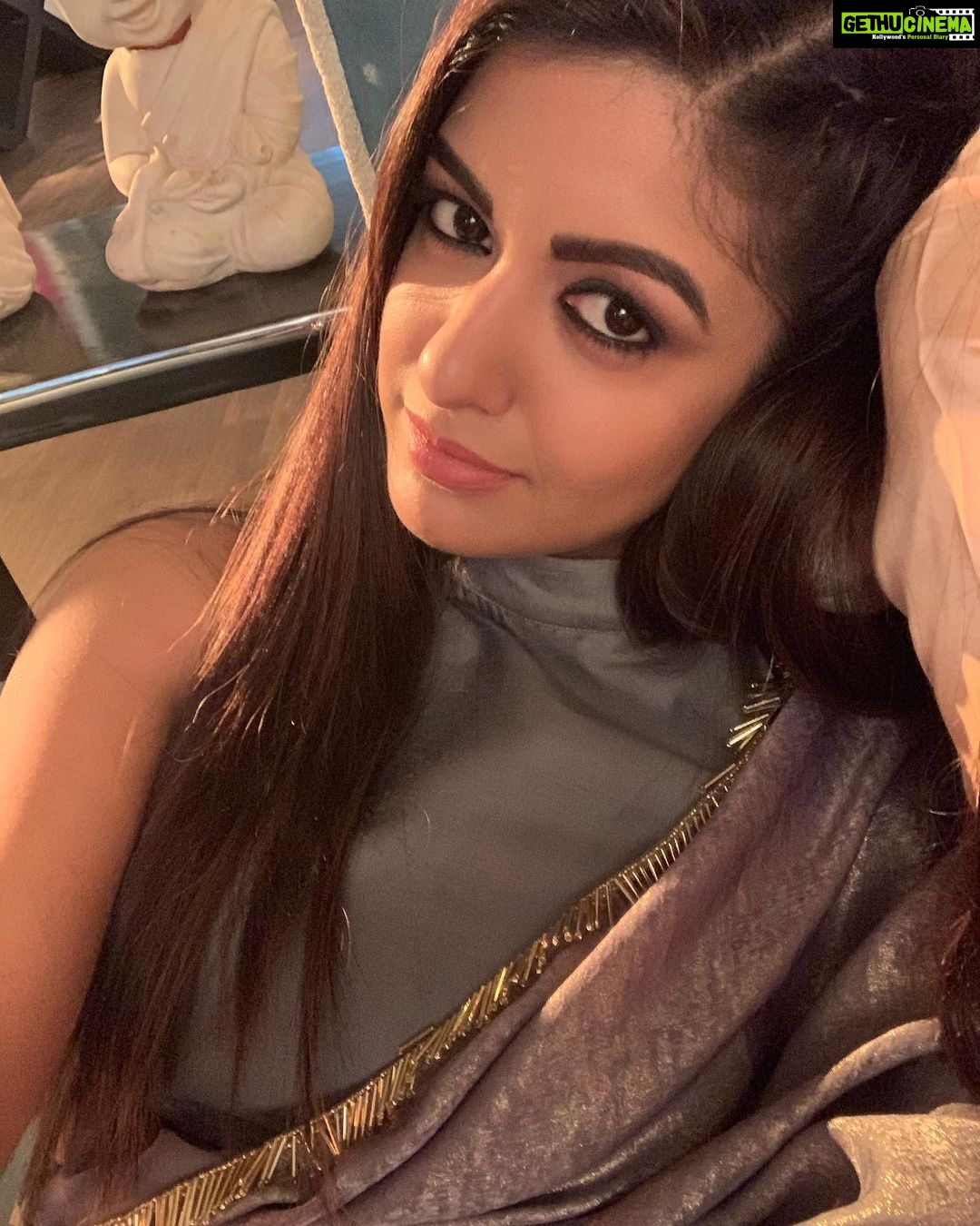 Ishita Dutta Instagram - How you doin’ ???
