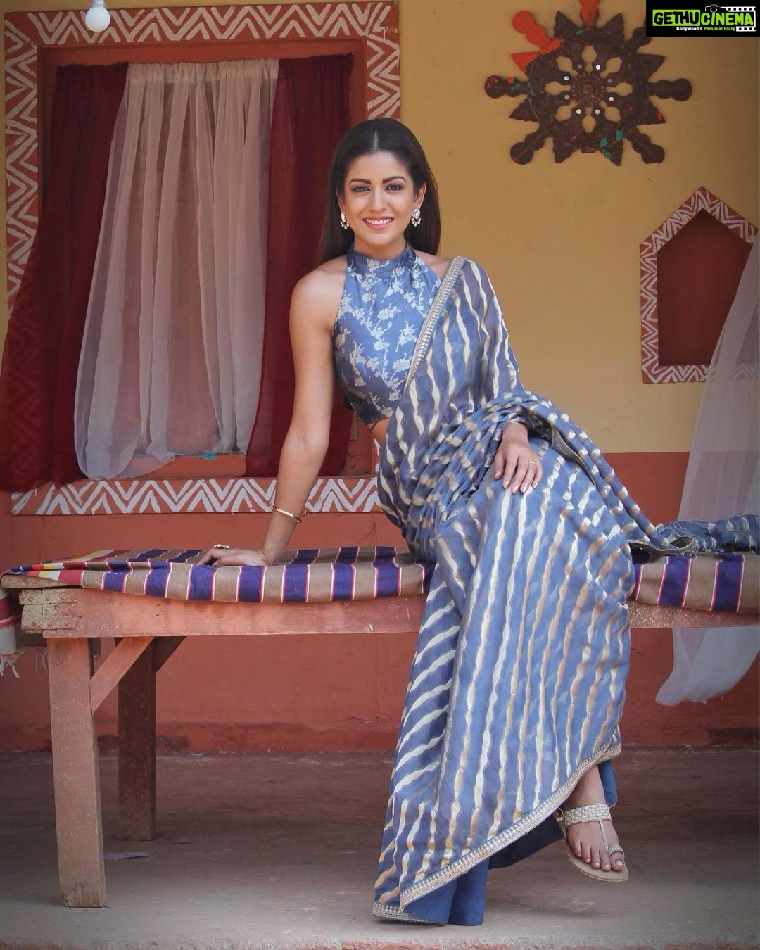 Ishita Dutta Instagram - La vie est belle ❤️ 📸 @mr_sagar_15 Styled by @devikamm