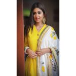 Ishita Dutta Instagram - 💛💛💛 Wearing @ambraee_ Clicked by @offical_sahibvohra