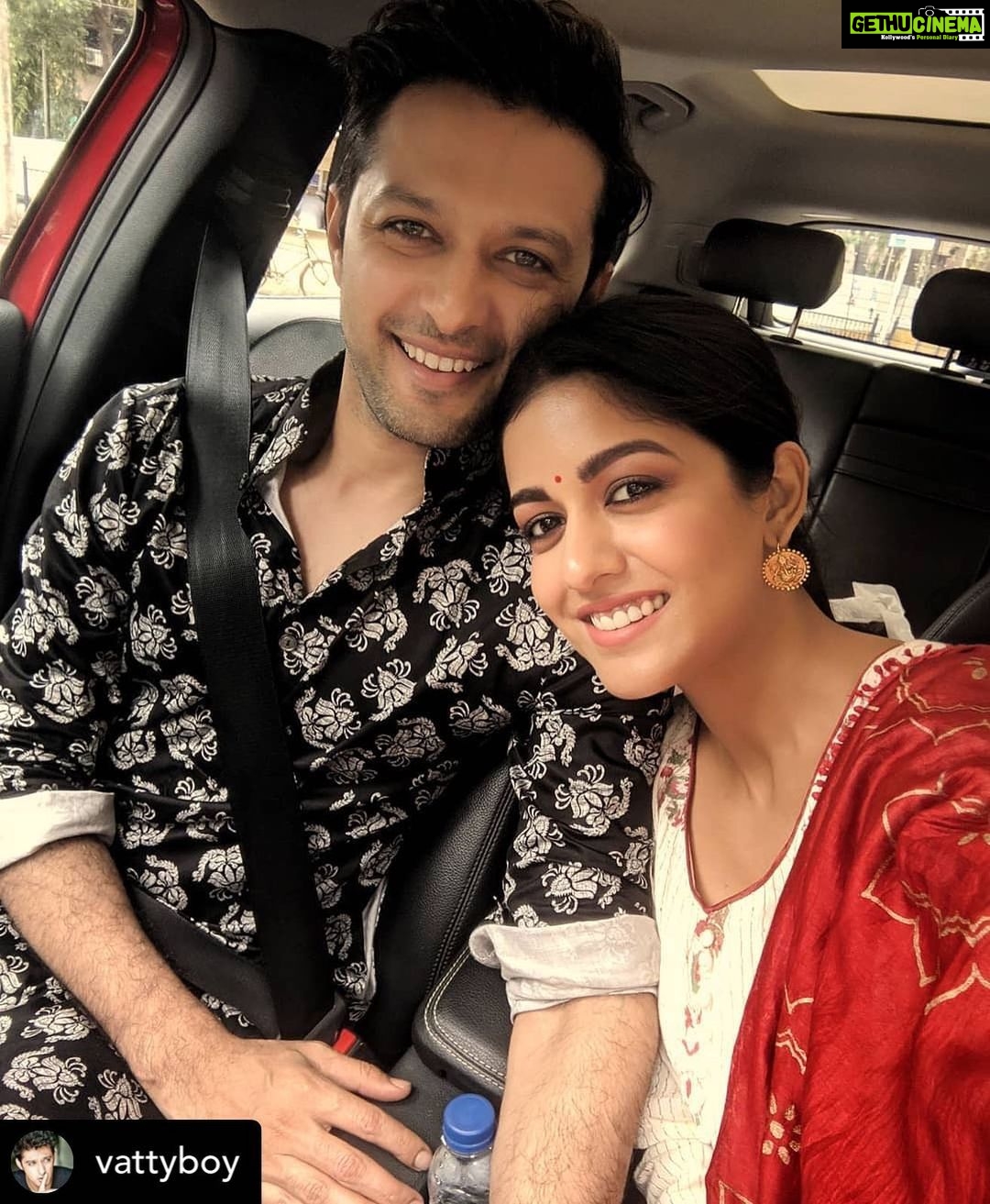 Ishita Dutta Instagram - Happy Diwali 💫💫💫 Posted @withrepost • @vattyboy Happy Diwali 🎆