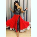 Ishita Dutta Instagram - Designed and styled by @shahbinals Thanku babes for making such a stunning outfit 😘😘😘 MUA @mermaidwithabrush Hair @zenihairmakeup