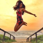 Ishita Dutta Instagram - Thanks for all your lovely wishes!! Love you right back ❤️😘🤗 Sory forgot clicked by @vattyboy thanku 😘😘😘
