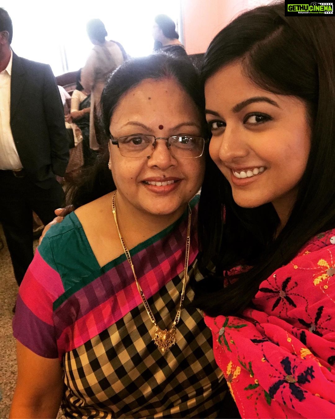 Ishita Dutta Instagram - Happy birthday mummy.... 😘😘😘 I love u so so so so so much ❤️❤️❤️