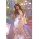 Ishita Dutta Instagram – #pragati #bepanahpyaarr ❤️♥️❤️
Thanku guys for all the love the posts, tags, messages…. just want to tel you that I love you all…. This was one of my favourite episodes I had a blast shooting for it hope you guys enjoyed it too. ♥️❤️♥️
📸 @vikramyadavphotography
Styled by @devikamm