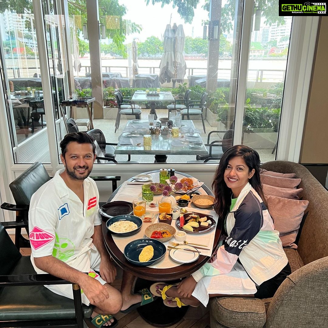 Ishita Dutta Instagram - Taking back home lot of memories and gifts π Thailand you were truly amazing. #bangkokdiaries @capellahotels @pickyourtrail #holidaydiaries #birthdaytrip #CapellaHotels #CapellaBangkok #UnwrapTheWorld #Pickyourtrail Wearing @myfywish @styling.your.soul