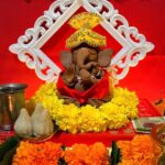 Ishita Dutta Instagram - #ganapatibappamorya 🙏 Happy Ganesh Chaturthi May Lord Ganesha bless you all with good Health, Wealth and Happiness. Wearing @tara_c_tara @maverick.communication01