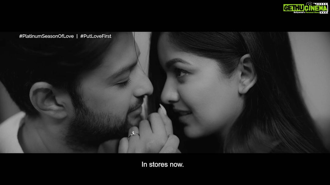 Ishita Dutta Instagram - This #PlatinumSeasonOfLove, @vatsalsheth and I are celebrating our choice to #PutLoveFirst, with something just as extraordinary - Platinum Love Bands from @PlatinumDaysOfLove As actors, Vatsal and I lead pretty busy lives, but we never let that get in the way of what really matters. I feel really lucky to have found someone who sees love the same way I do. For us, love is not just something you feel, it’s something you choose. And we both make it a priority every day. These Platinum Love Bands felt like the perfect way to mark our love, to remind ourselves to keep putting our love first, now and always. Platinum Season of Love is on at stores near you from 6th May - 5th June. Visit www.platinumseasonoflove.com to know more.