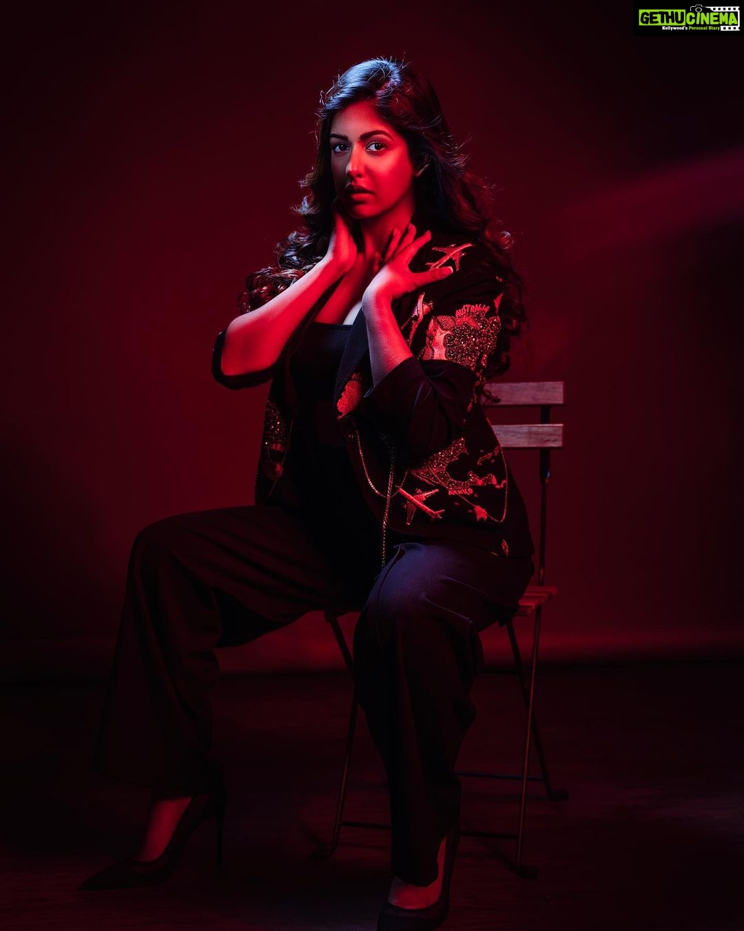 Ishita Dutta Instagram - I’m really bad with words, I hope you’re good at reading eyes ❤️ Direction & photography by - @thegreydot Styled by - @ria_ebrahimpurkar Retouched by : @gauravsdoshi Make up by : @paramnc Hair by : @salmanhairstudio1 Outfit - @shahinmannan @elevate_promotions Team : @rajvisuals @aniket__jadhav Studio : @thegreydotstudio