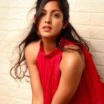 Ishita Dutta Instagram - Just Day Dreaming ❤️ 📷 @yash_bhatwal_photography Styling @styling.your.soul Wearing @barrooni.in