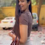 Ishita Dutta Instagram - Getting ready in no time has never been THIS easy! With the Dyson Corrale - my hair game is always on point even if I have to rush somewhere urgently! It’s cord free, always stays in my bag & has intelligent heat control which reduces hair damage while straightening by 50%. Go give it a try & thank me later 💁🏻‍♀️ #DysonCorrale #DysonIndia #DysonHair #Gifted @dyson_india