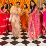 Ishita Dutta Instagram - The Dance Connection #myfamily ❤️ @sneharaikar @itsshwetarastogi @vaibhavimahajan @nehaharsora_ @salinarandhawaofficial @optimystixmedia @colorstv Special thanks to @meghanjadhav for always taking our videos ❤️