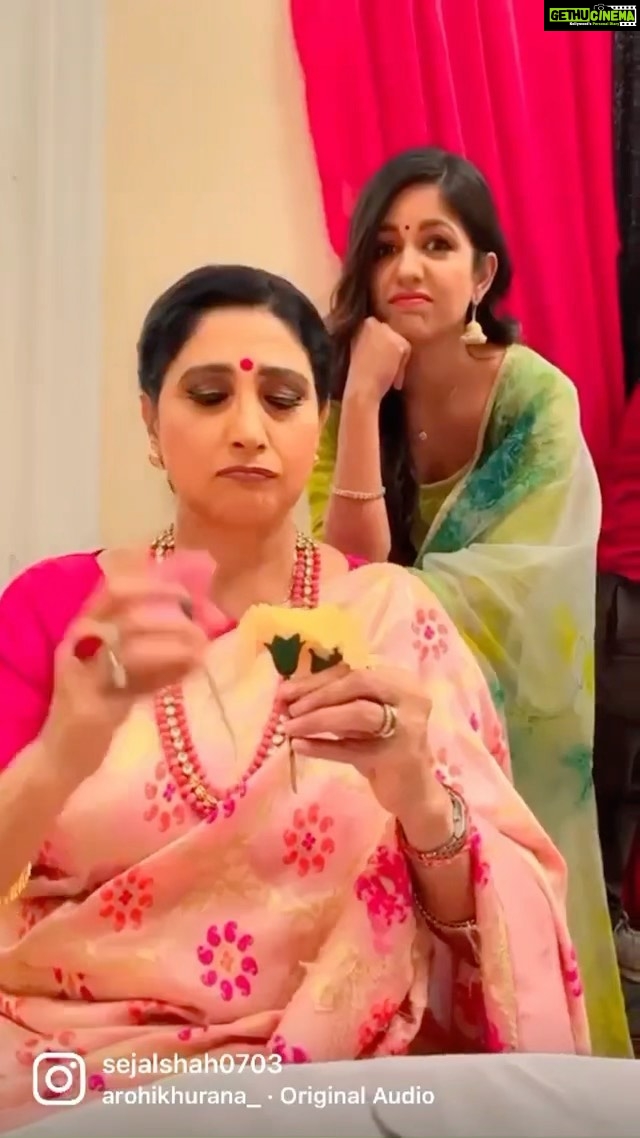 Ishita Dutta Instagram - Cannot angry her 😜🙏 @sejalshah0703