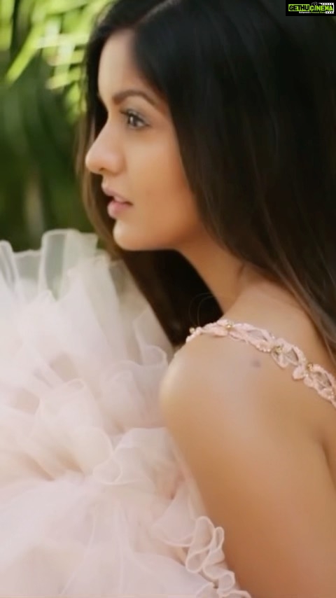 Ishita Dutta Instagram - Because so many of you liked the bts of this shoot… here is the full video @krishi1606 ❤️