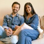 Ishita Dutta Instagram – Ek anokhe haadse ne joda Ishita aur Vatsal dil ke taar ko, aur kuch iss tarah bann gaye hum ek doosre ke #SirfTum.
Aap dekhiye hamari tarah ek aisi hi anokhi kahani, Ranveer aur Suhani ki #SirfTum sirf #Colors par.

@colorstv