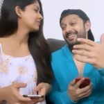 Ishita Dutta Instagram – Coz Biwi sab jaanti hai

 @vatsalsheth 

👫🏻 #PinkyAurPintu #justforlaughs  #comedyvideo #funnyvideos #jokes #hindijokes #couplecomedy #vatsalsheth #ishitadutta