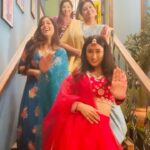 Ishita Dutta Instagram – Tere pyaar main Chamku jaise Jugnu ⭐️

@vaibhavimahajan @sneharaikar @itsshwetarastogi @nehaharsora_ 
📸 @meghanjadhav 

#trendingreels #followingtrends #feelitreelit

@optimystixmedia