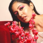 Ishita Dutta Instagram – Makeup on point ❤️

@aashkapatelphotographyy 
@styleitupbyaashna