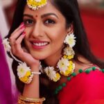 Ishita Dutta Instagram - This look is just ❤️❤️❤️ My fav🤩 #thodasabaadalthodasapaani Pic courtesy @itsshwetarastogi and her awesome phone 😝