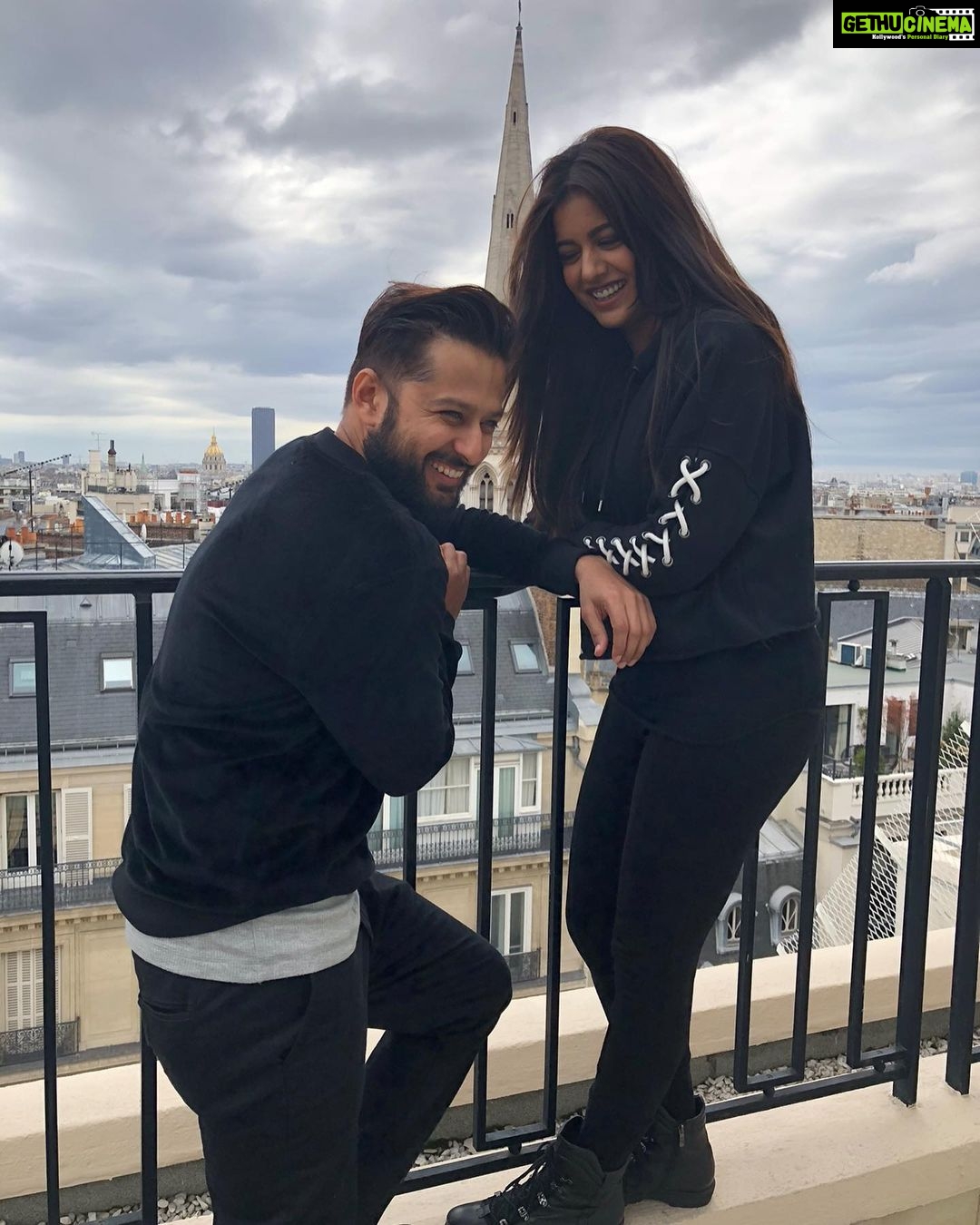 Ishita Dutta Instagram - My friend, my confidant, my love, my life, my everything ❤️ I love u so so much Thanku for making my life so so beautiful ❤️ Happy Happy birthday vatty Wish nothing but the best for u Love u pipre @vatsalsheth