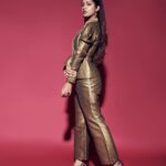 Ishita Dutta Instagram - Ready for my Mars mission 👽 Pictures credits: Styling & Concept: @styleitupbyaashna Photography: @mandar__ Outfit: @tailleur.india Rings: @fashionjewellery_21 HMU: @makeupbyheenal Studio: @studio211mumbai