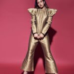 Ishita Dutta Instagram - Ready for my Mars mission 👽 Pictures credits: Styling & Concept: @styleitupbyaashna Photography: @mandar__ Outfit: @tailleur.india Rings: @fashionjewellery_21 HMU: @makeupbyheenal Studio: @studio211mumbai